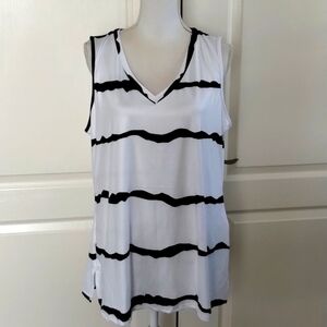 Fantaslook women's size XL sleeveless black and white blouse new